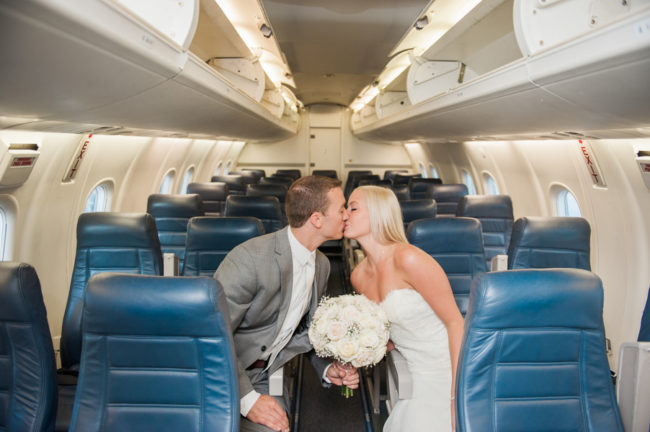 flight-themed wedding