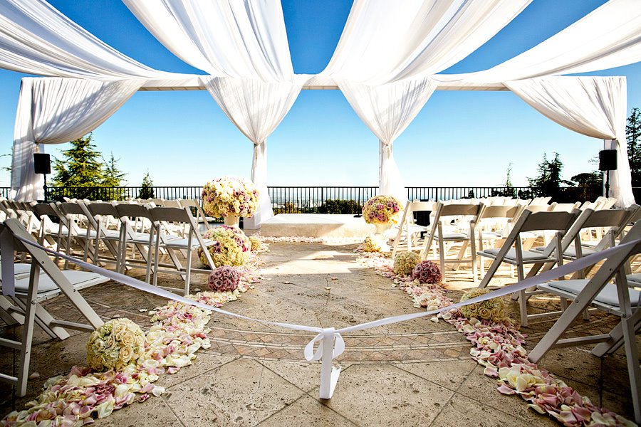The Top Places For A California Wedding - Modern Weddings